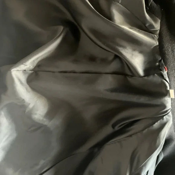 Uniqlo Very Black Wool Blend Short Cape Rare And Stylish Size L Fits M/L/XL - Picture 8 of 10